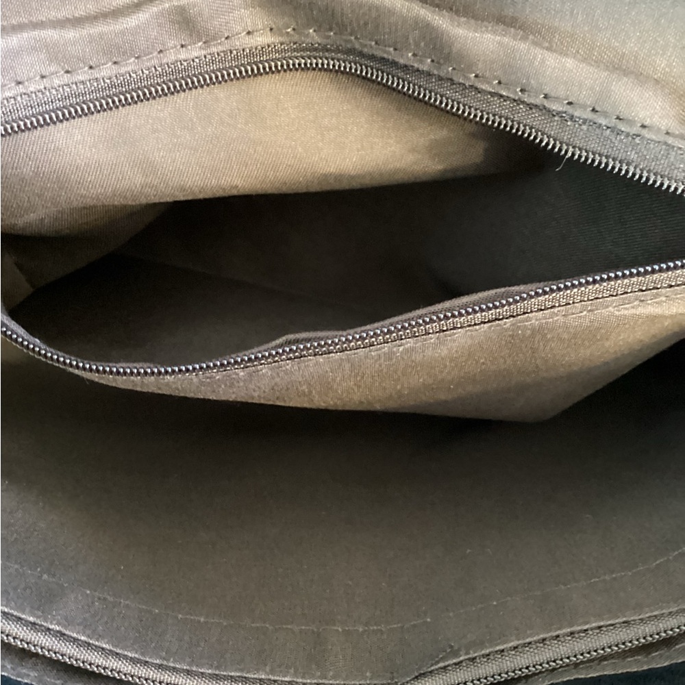 Large Clutch Purse/ (Light Brown) - Picture 10 of 11